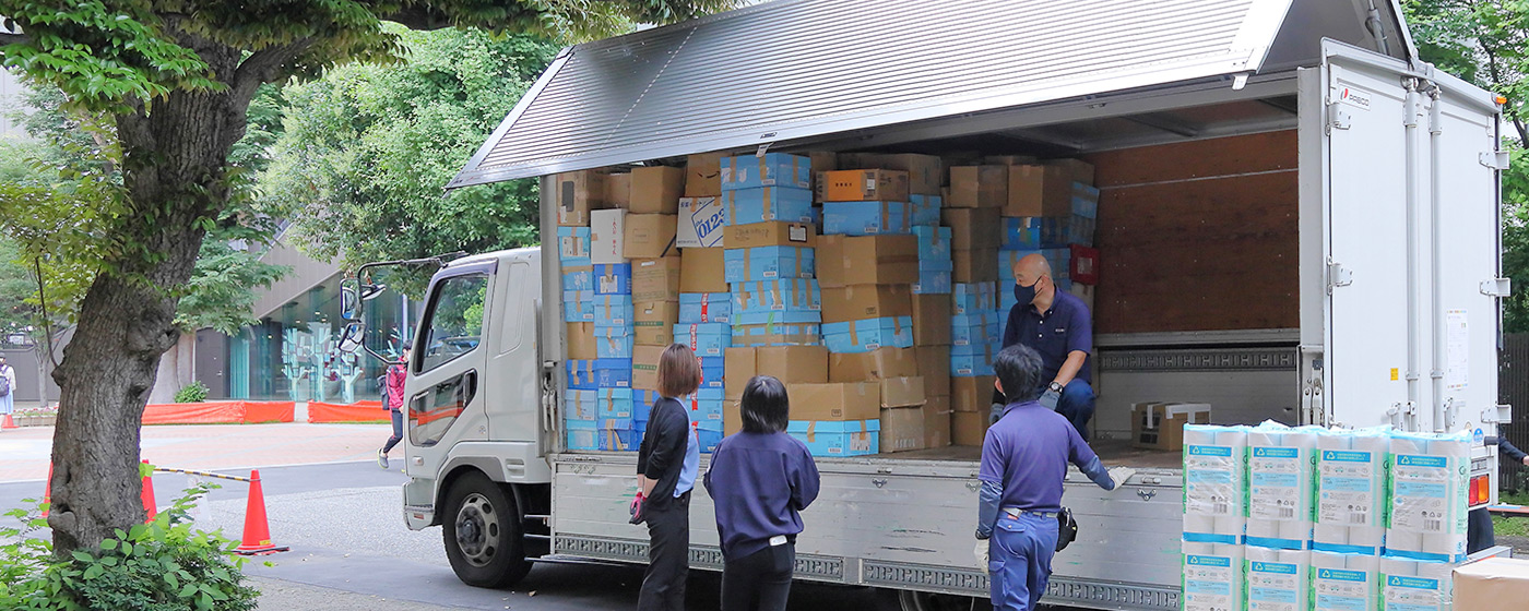 自社便や専従トラックで回収