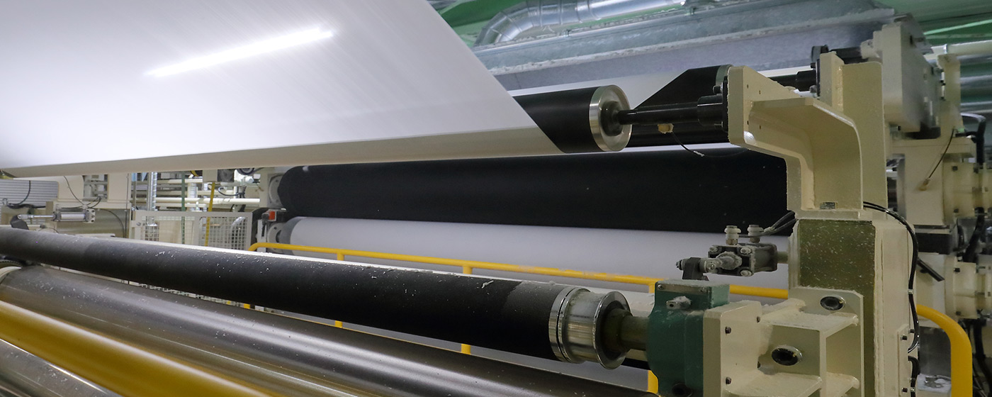 ダブルやシングルの小巻ログへ加工します